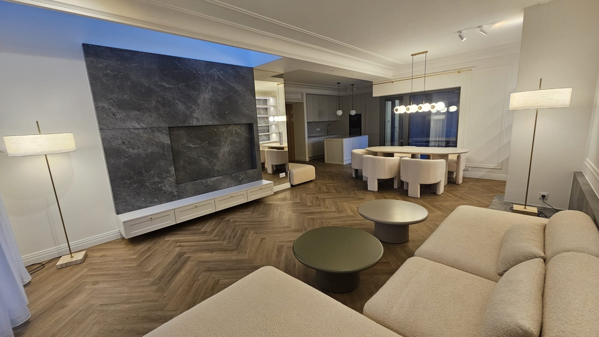 Wyjątkowy apartament w centrum ul. Staszica 3 A 