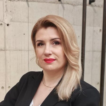 Julia Karmaza